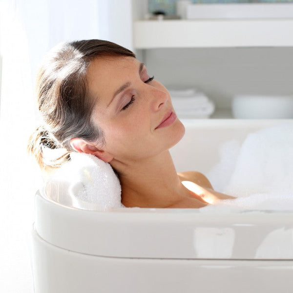 9 Easy Ways to Have a Relaxing Bubble Bath